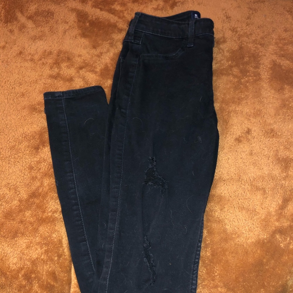Black Ripped Jeans